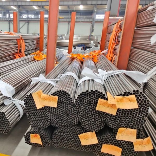 duplex-steel-2205-pipe